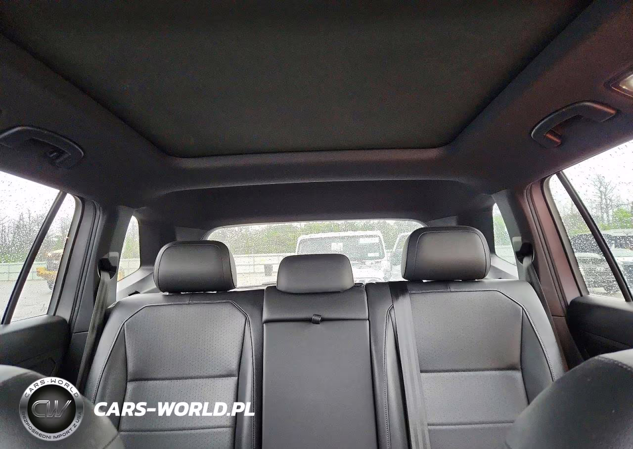 2020 Volkswagen Tiguan Se VIN:3VV2B7AX0LM144318 - 10