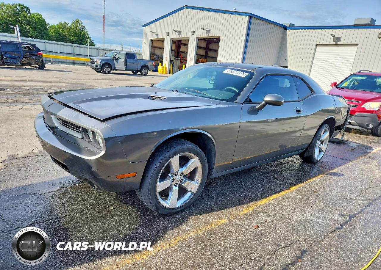 2009 Dodge Challenger Se