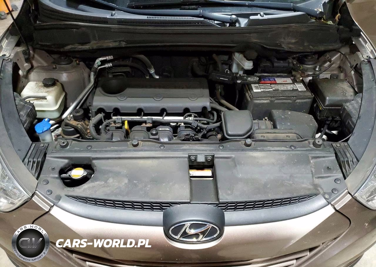 2011 Hyundai Tucson Gls VIN:KM8JUCAC8BU136449 - 12