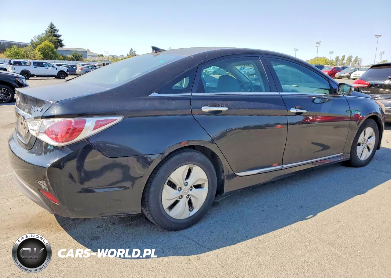2013 Hyundai Sonata Hybrid VIN:KMHEC4A45DA051298 - 3
