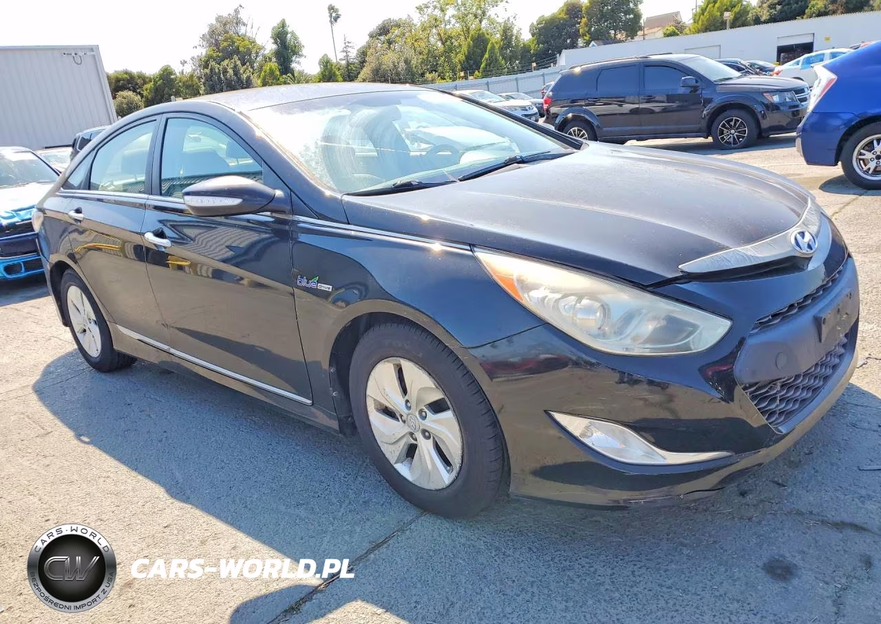 2013 Hyundai Sonata Hybrid VIN:KMHEC4A45DA051298 - 4