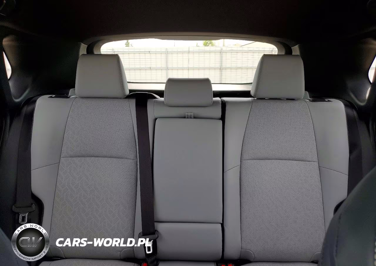2026 Subaru Solterra Premium VIN:JTMBEAGC5TJ000686 - 10