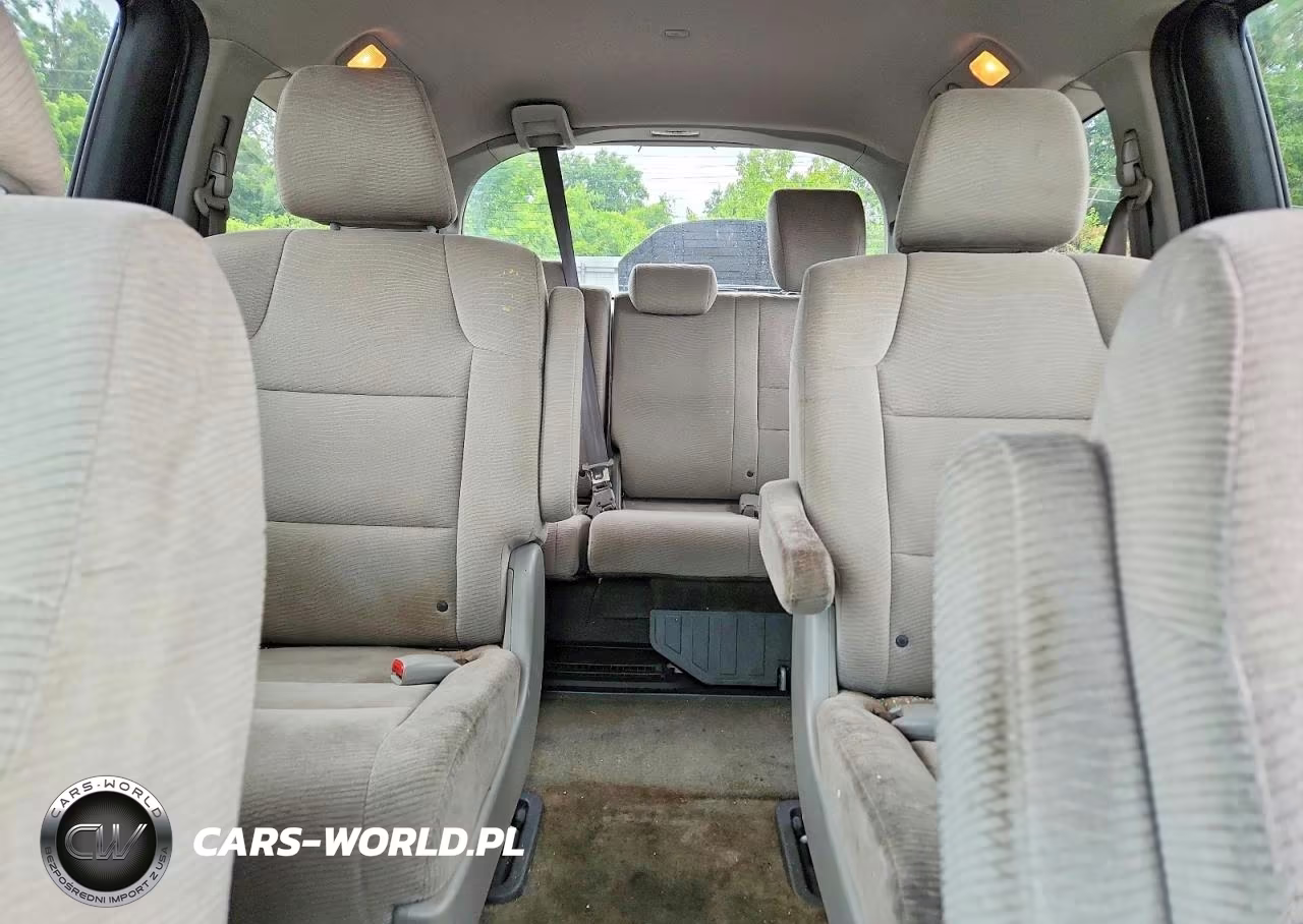 2011 Honda Odyssey Lx VIN:5FNRL5H24BB090954 - 10
