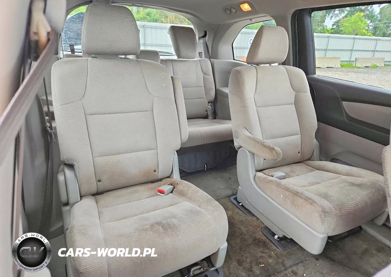 2011 Honda Odyssey Lx VIN:5FNRL5H24BB090954 - 11