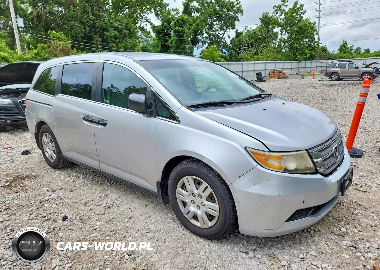 2011 Honda Odyssey Lx VIN:5FNRL5H24BB090954 - 4