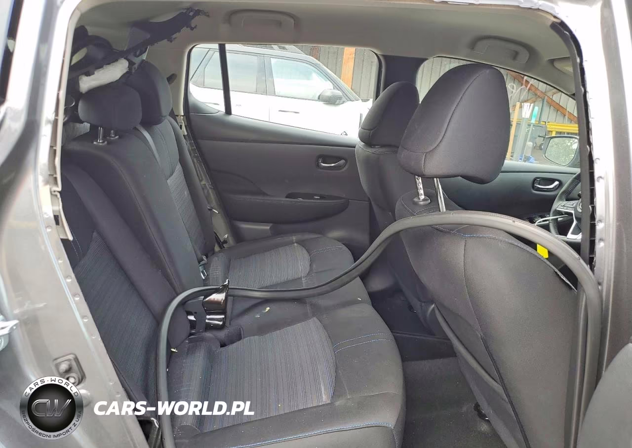 2025 Nissan Leaf Sv Plus VIN:1N4CZ1CV2SC562392 - 10