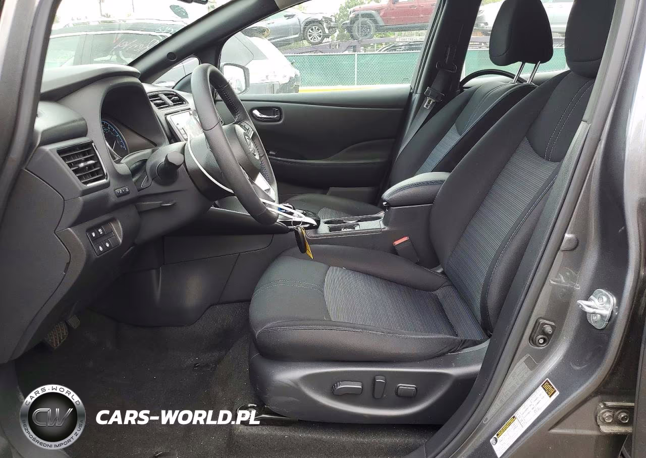 2025 Nissan Leaf Sv Plus VIN:1N4CZ1CV2SC562392 - 7