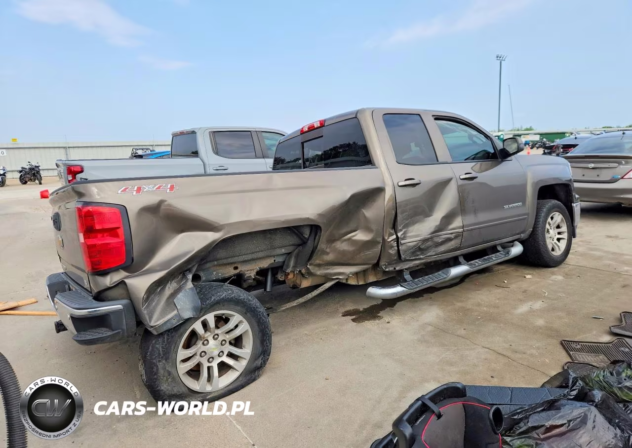 2015 Chevrolet Silverado K1500 Lt VIN:1GCVKREC5FZ160564 - 3