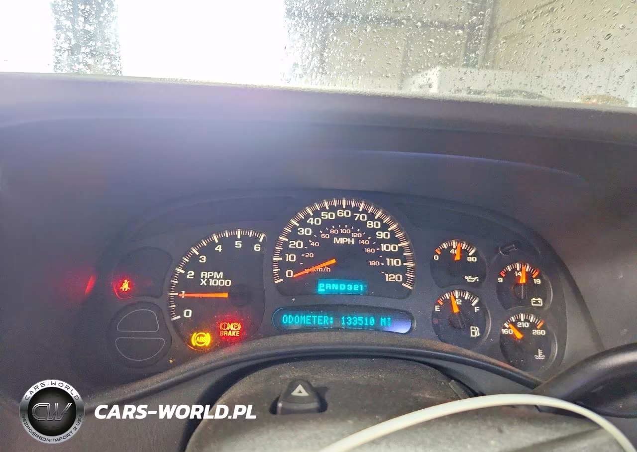 2004 Chevrolet Suburban K1500 VIN:1GNFK16Z94J197368 - 9