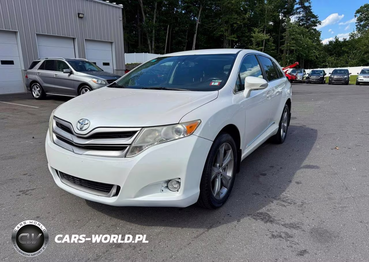 2014 Toyota Venza Le – zdjęcie 1 z 12