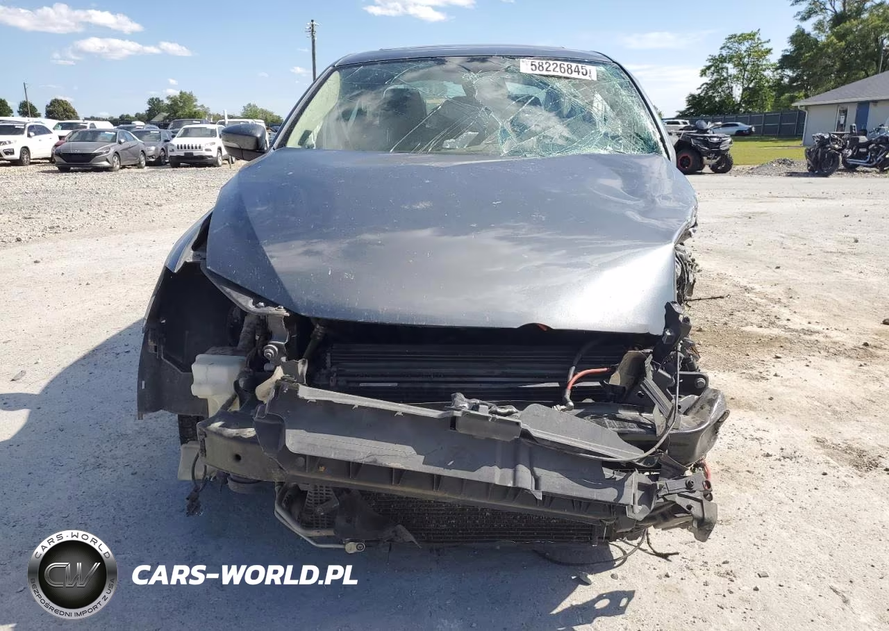 2014 Volkswagen Jetta Tdi VIN:3VWLL7AJ0EM354090 - 5