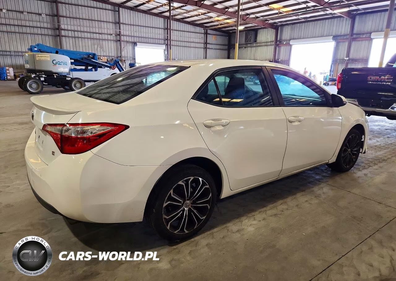 2016 Toyota Corolla S Plus VIN:2T1BURHE4GC580208 - 3