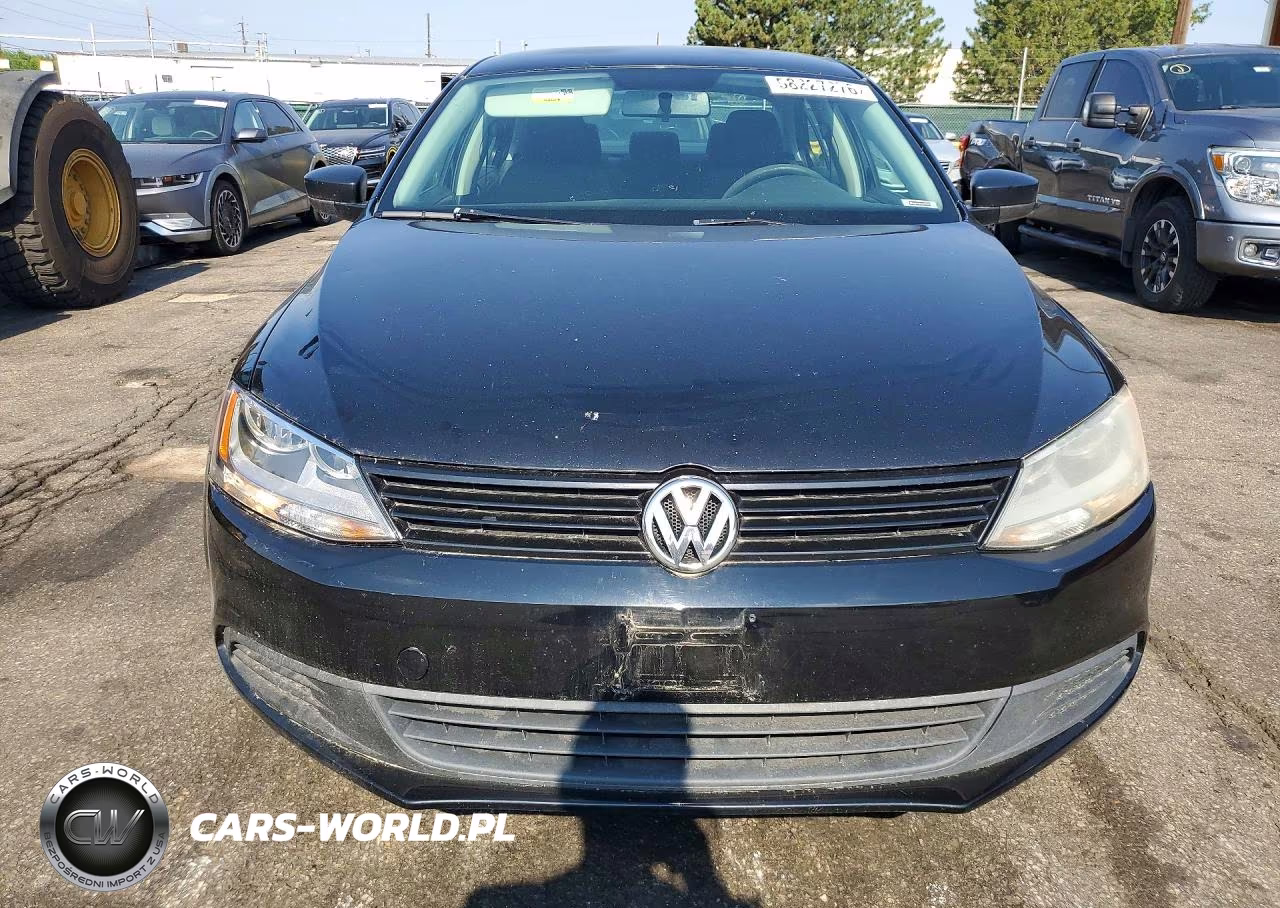 2014 Volkswagen Jetta Base VIN:3VW2K7AJ7EM210163 - 5