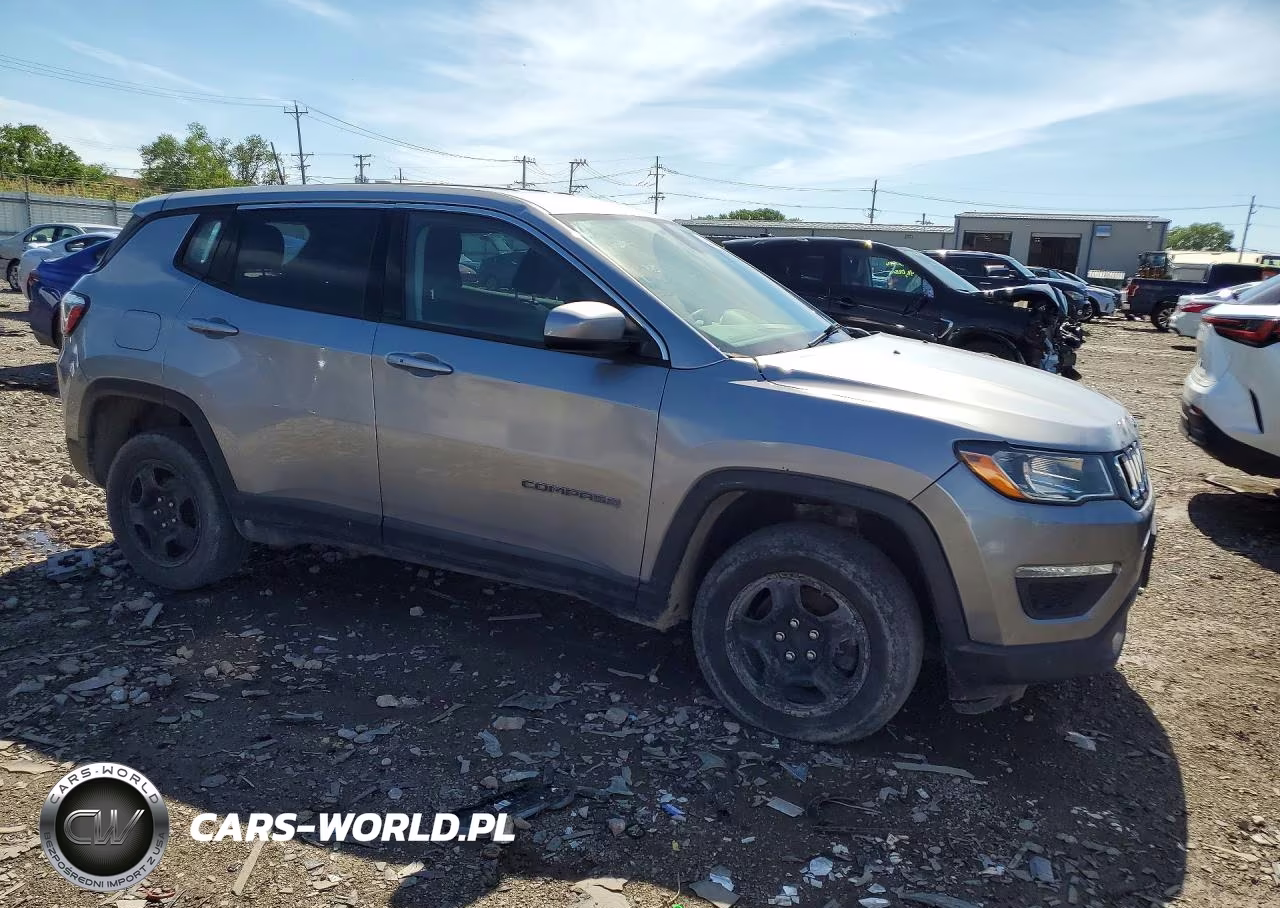 2019 Jeep Compass Sport VIN:3C4NJDAB0KT750305 - 4
