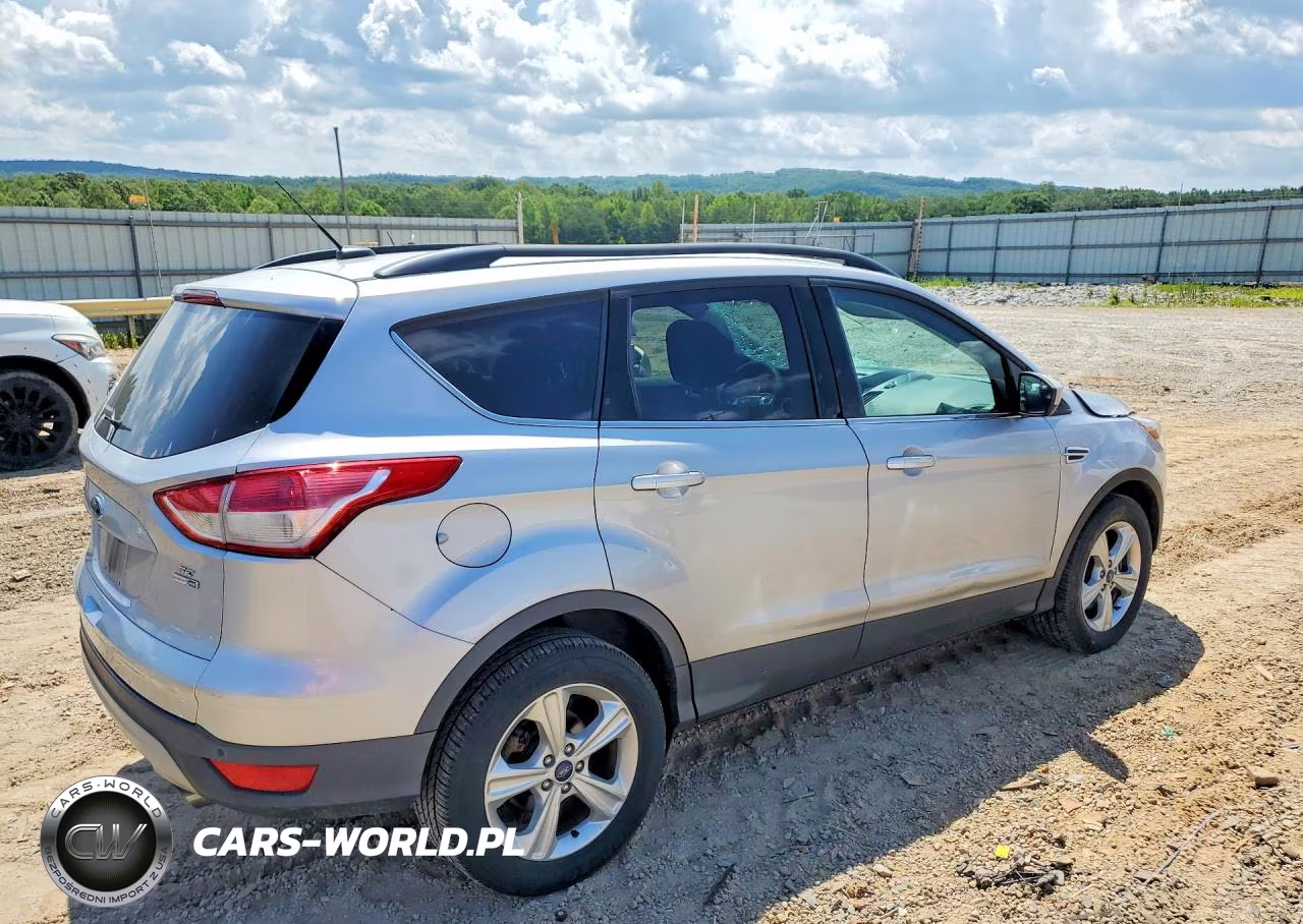 2016 Ford Escape Se VIN:1FMCU9GX7GUB92427 - 3