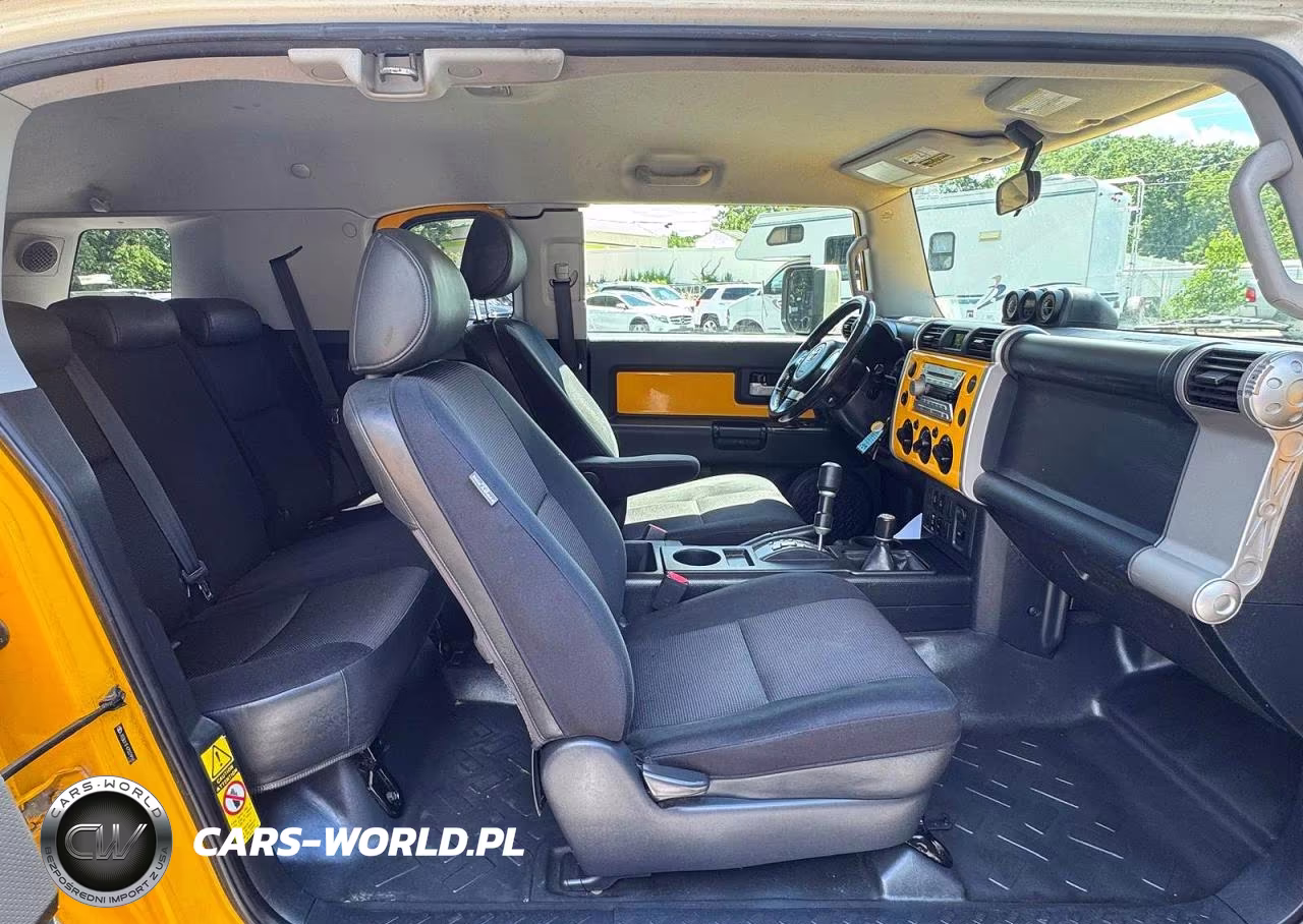 2007 Toyota Fj Cruiser Base VIN:JTEBU11F470029965 - 10