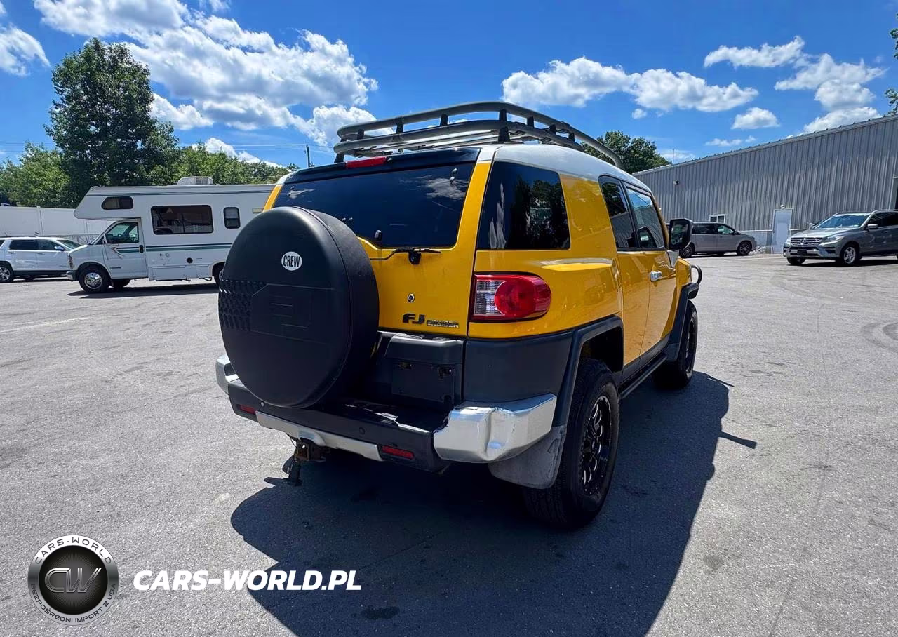 2007 Toyota Fj Cruiser Base VIN:JTEBU11F470029965 - 3