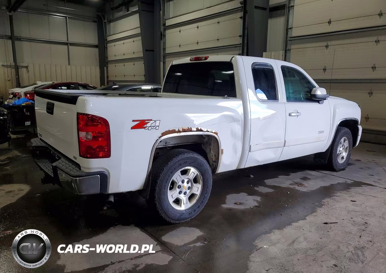 2008 Chevrolet Silverado K1500 VIN:1GCEK19J48Z293278 - 3