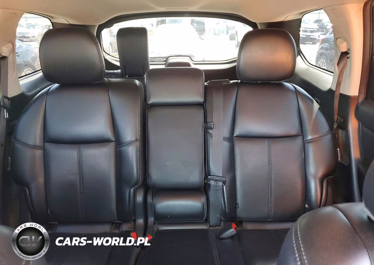 2020 Nissan Pathfinder Sl VIN:5N1DR2CM8LC610194 - 10