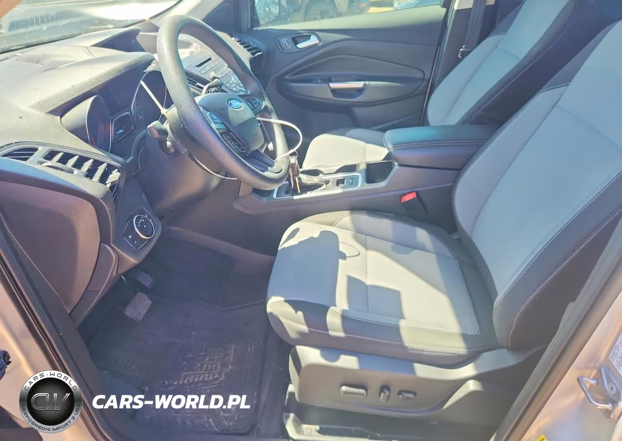 2017 Ford Escape Se VIN:1FMCU9GDXHUE05183 - 7
