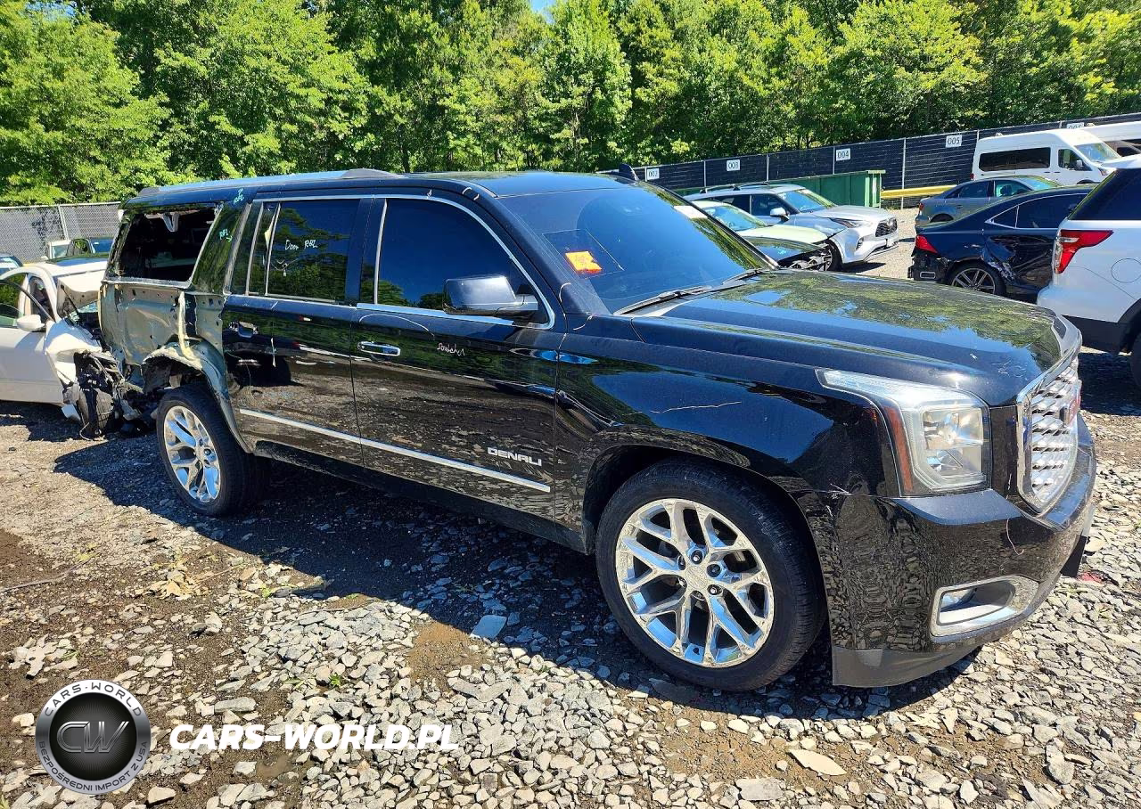 2019 GMC Yukon Xl Denali VIN:1GKS2HKJ4KR196132 - 4