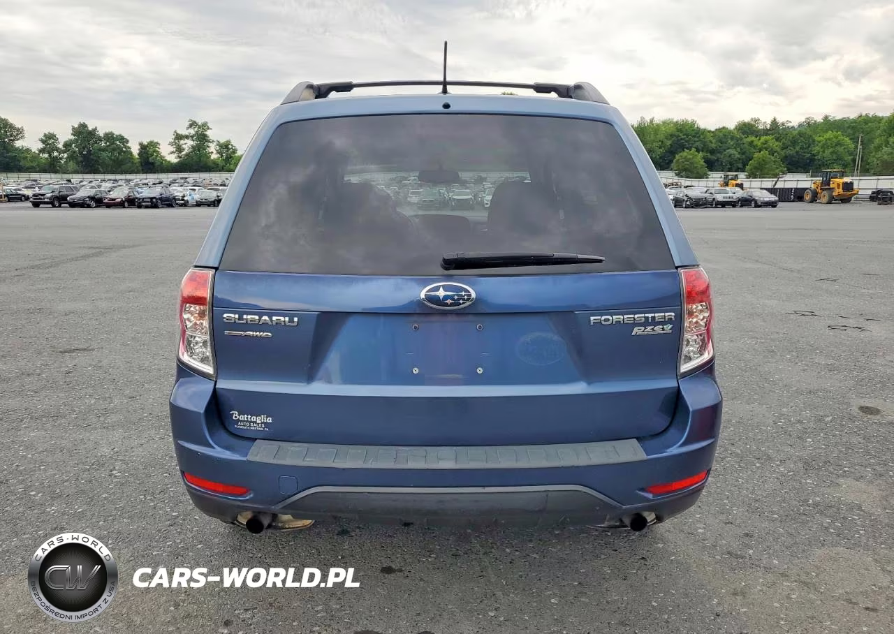 2011 Subaru Forester 2.5X Premium VIN:JF2SHADC2BH766121 - 6