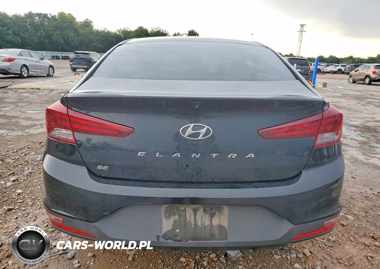 2019 Hyundai Elantra Se VIN:5NPD74LFXKH474600 - 6