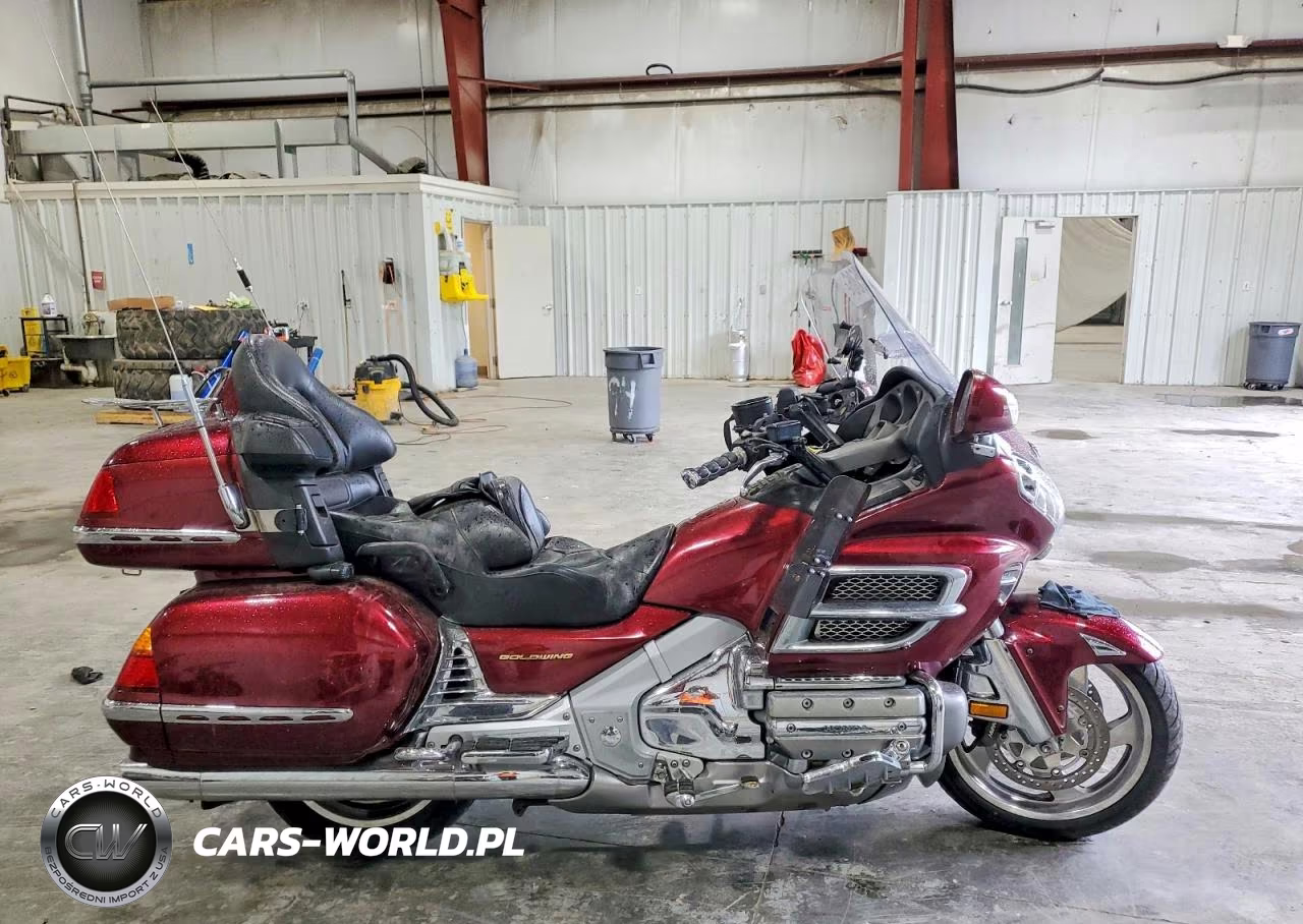 2004 Honda Gl1800