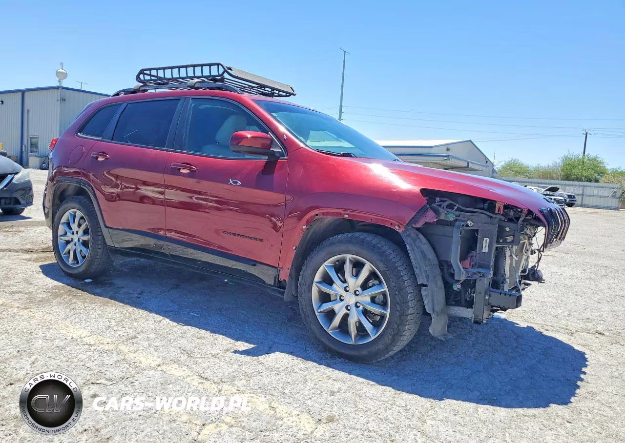 2018 Jeep Cherokee Latitude VIN:1C4PJMCB2JD609567 - 4