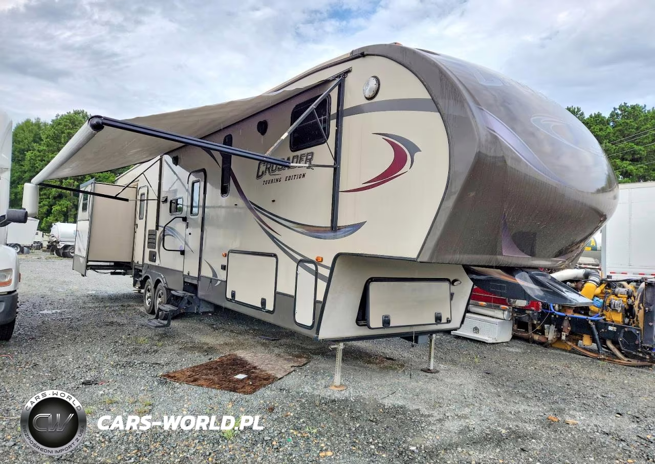 2015 Prime Time Crusader 360 VIN:5ZT3CS1B5FG116826 - 9