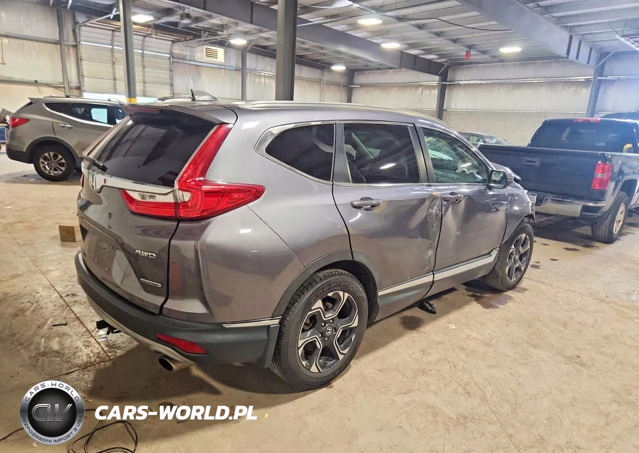 2018 Honda Cr-V Touring VIN:7FARW2H97JE024047 - 3