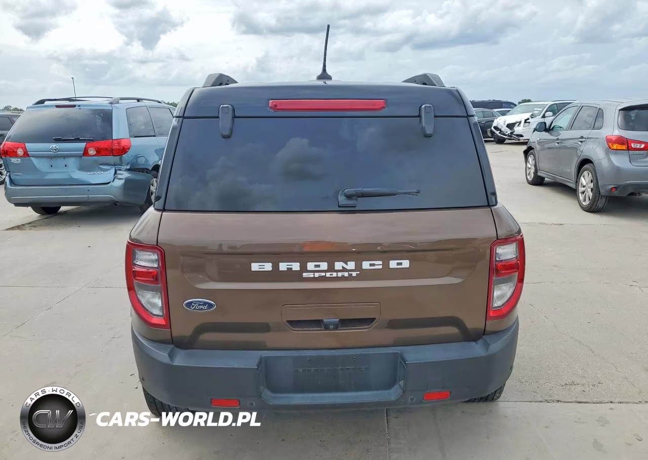 2022 Ford Bronco Sport Outer Banks VIN:3FMCR9C63NRD39538 - 6