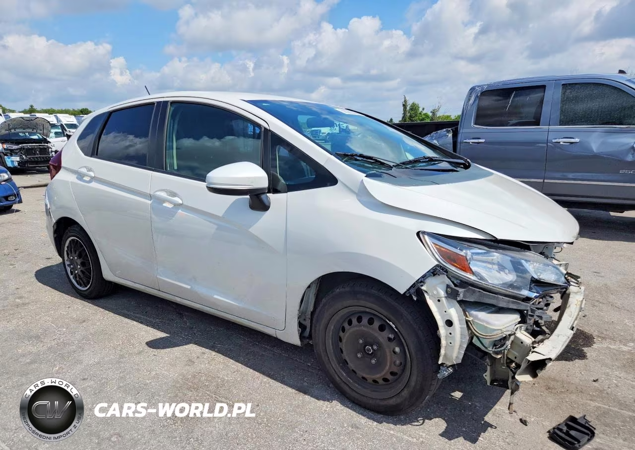 2019 Honda Fit Lx VIN:3HGGK5H42KM738235 - 4