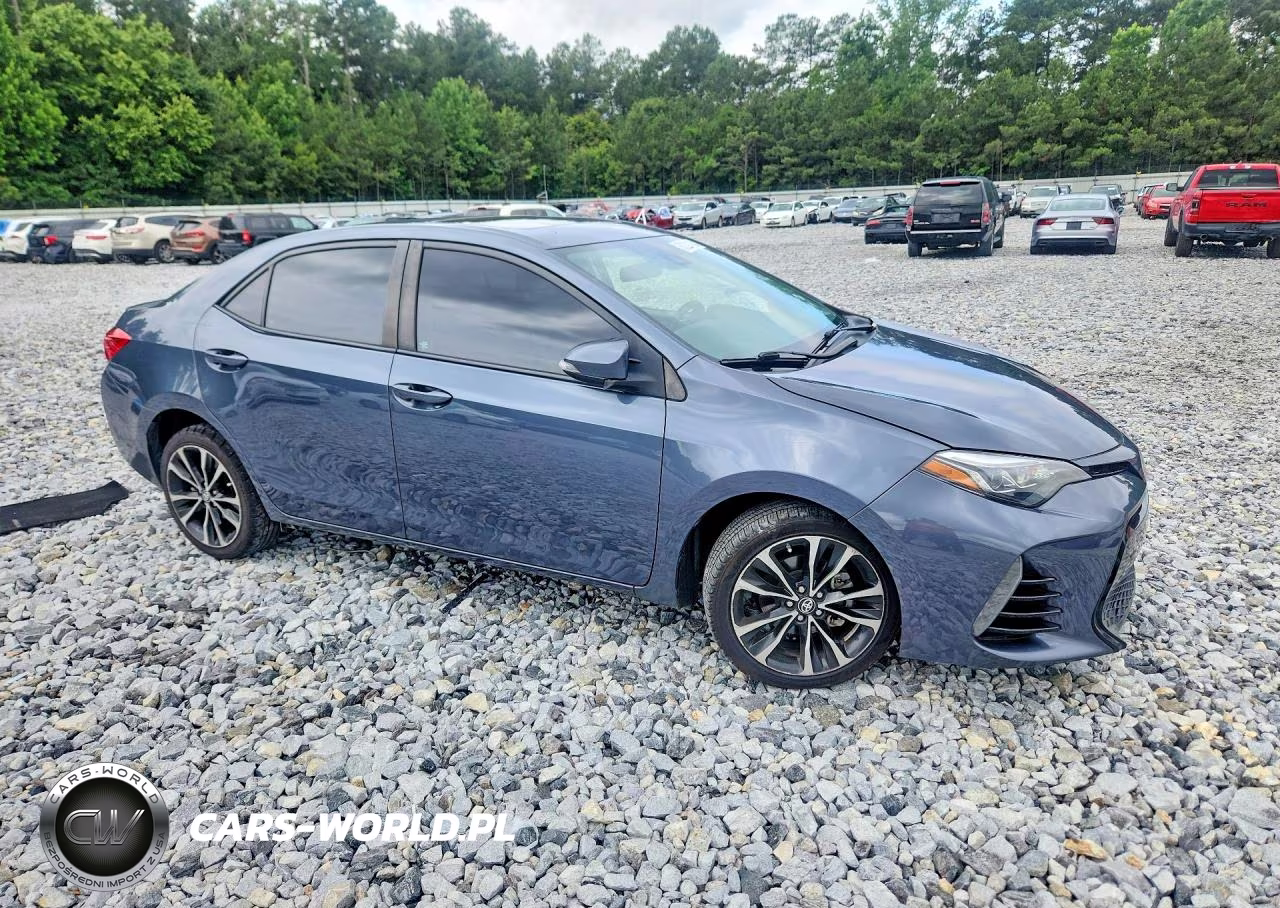 2017 Toyota Corolla Se VIN:2T1BURHE8HC847643 - 4