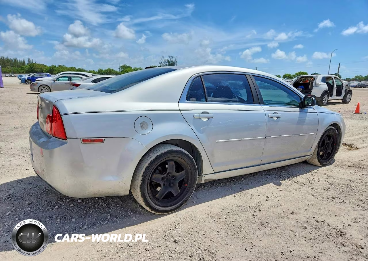 2011 Chevrolet Malibu Ls VIN:1G1ZA5E16BF366914 - 3