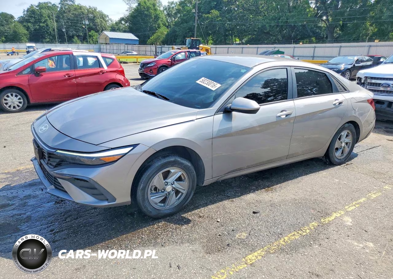 2024 Hyundai Elantra Se – zdjęcie 1 z 12