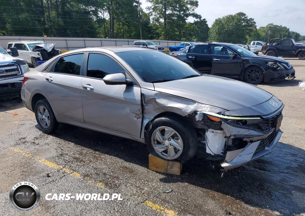 2024 Hyundai Elantra Se VIN:KMHLL4DG6RU668003 - 4