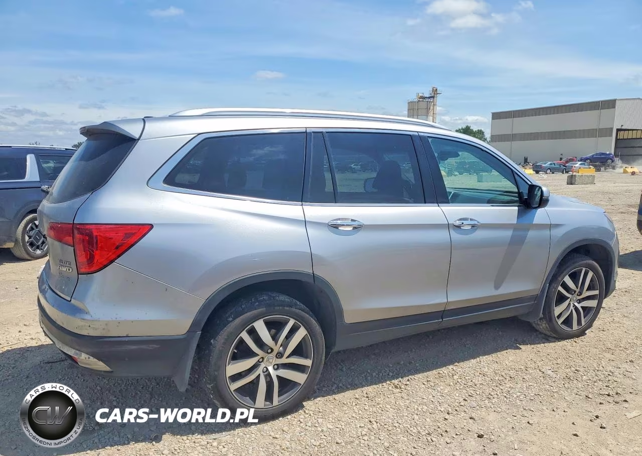 2016 Honda Pilot Elite VIN:5FNYF6H08GB114252 - 3