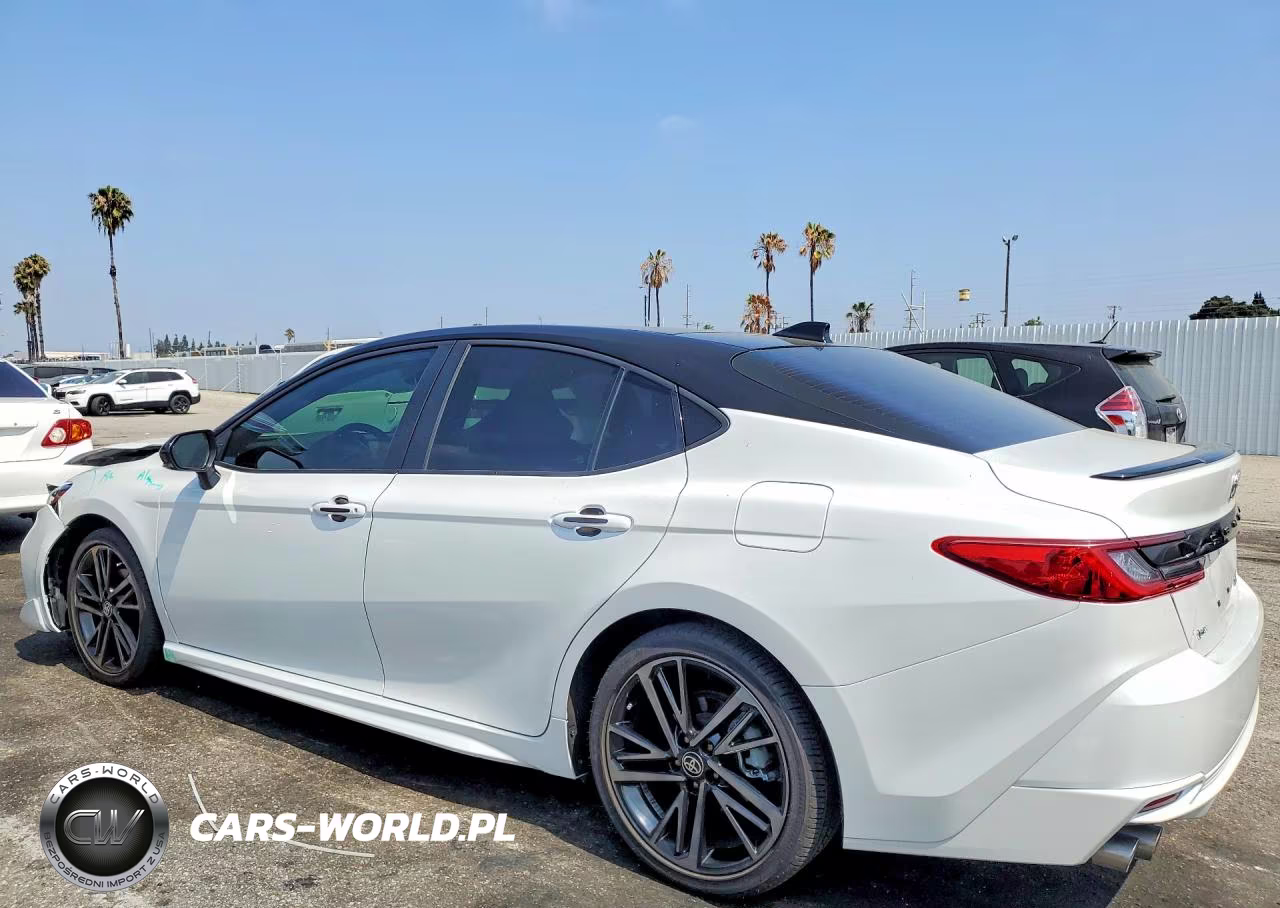 2025 Toyota Camry Xse VIN:4T1DAACK1SU036949 - 2