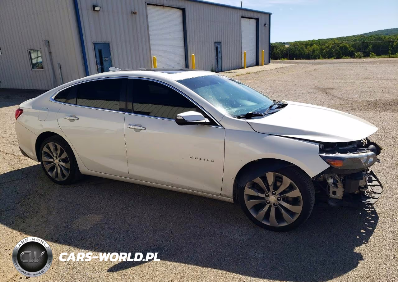 2017 Chevrolet Malibu Premier VIN:1G1ZH5SX8HF162581 - 4