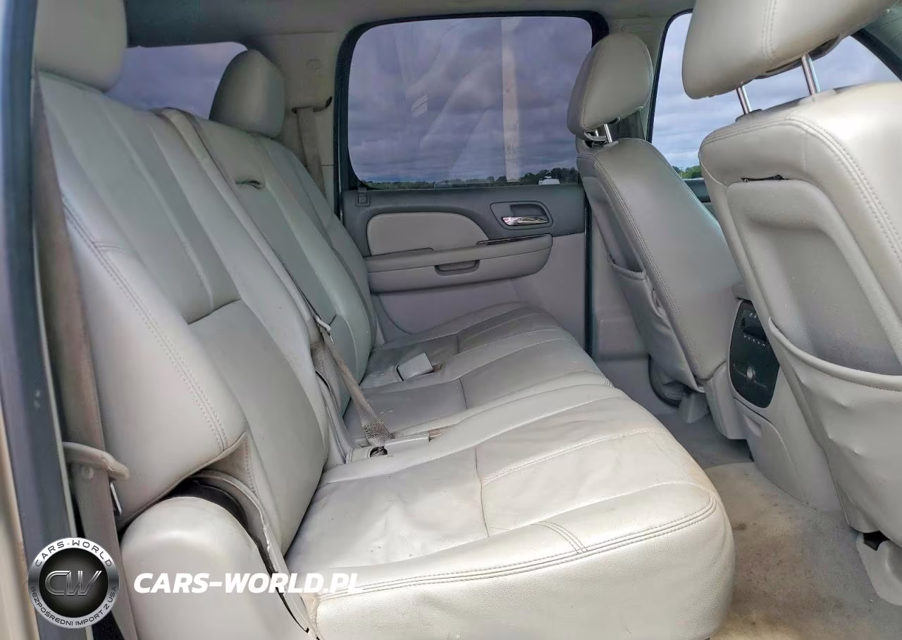 2013 Chevrolet Suburban C1500 Lt VIN:1GNSCJE05DR306635 - 10