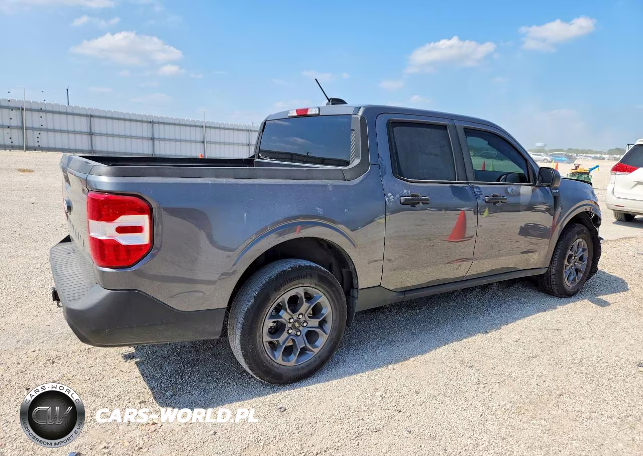 2025 Ford Maverick Xlt VIN:3FTTW8JA6SRB37318 - 3
