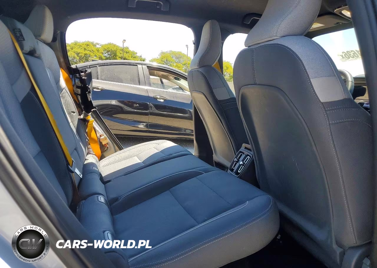 2022 Polestar 2 VIN:LPSED3KA1NL051507 - 10