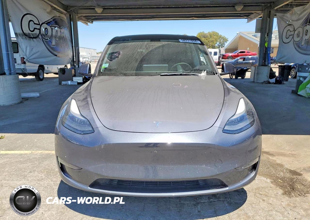 2023 Tesla Model Y VIN:7SAYGDEE2PF625377 - 5