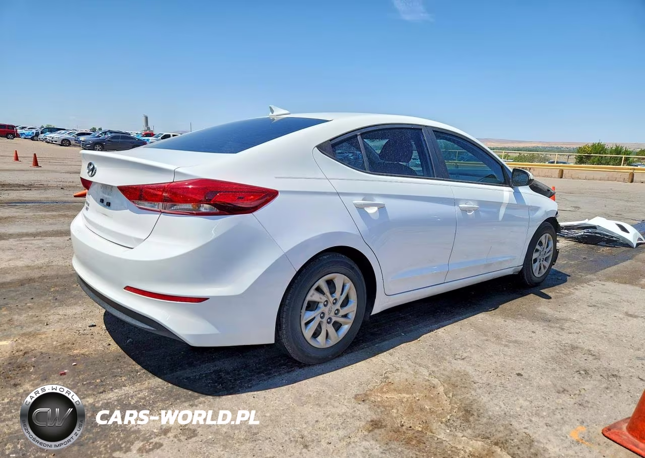 2017 Hyundai Elantra Se VIN:5NPD74LFXHH052836 - 3