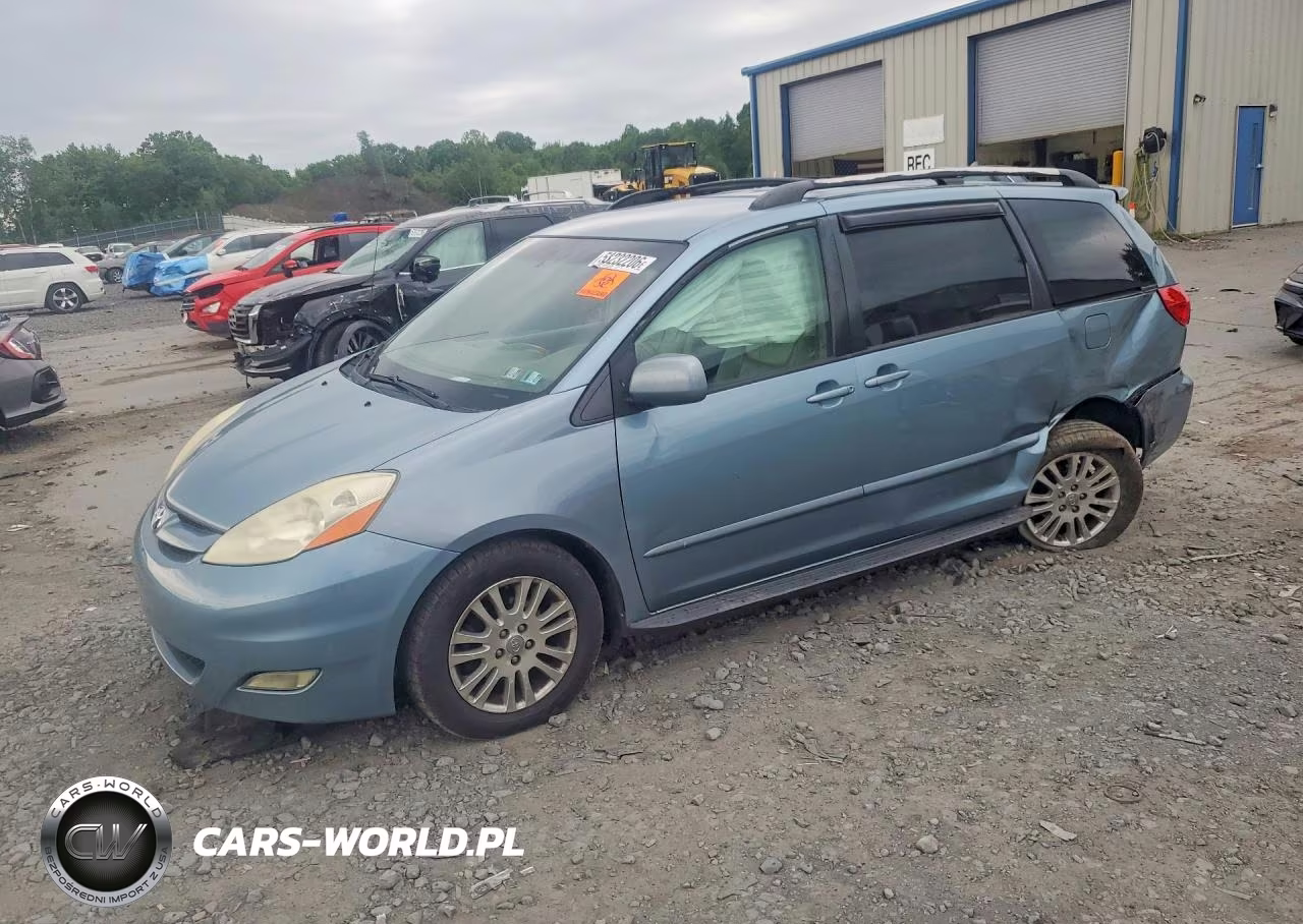 2009 Toyota Sienna