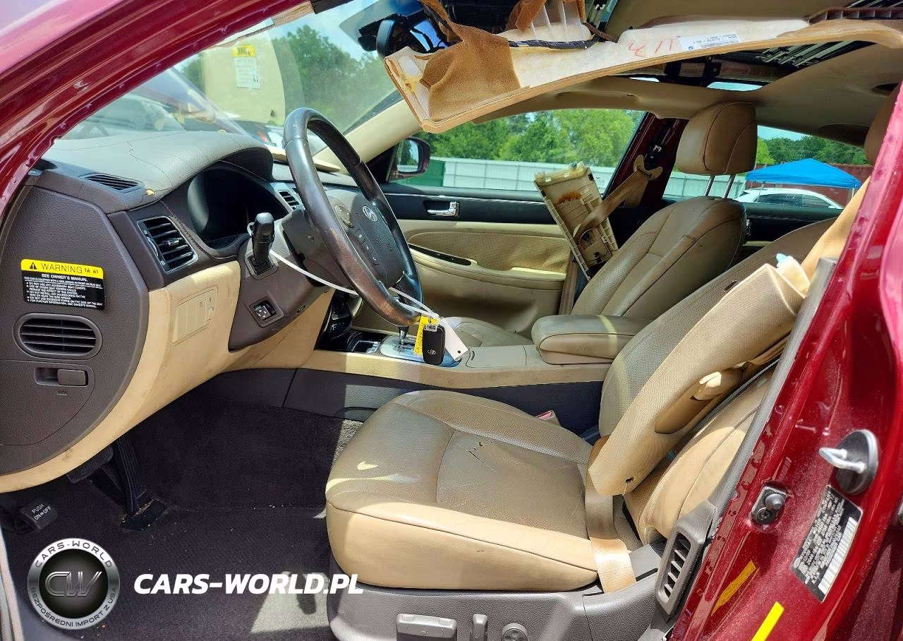 2010 Hyundai Genesis 3.8L VIN:KMHGC4DE7AU076548 - 7