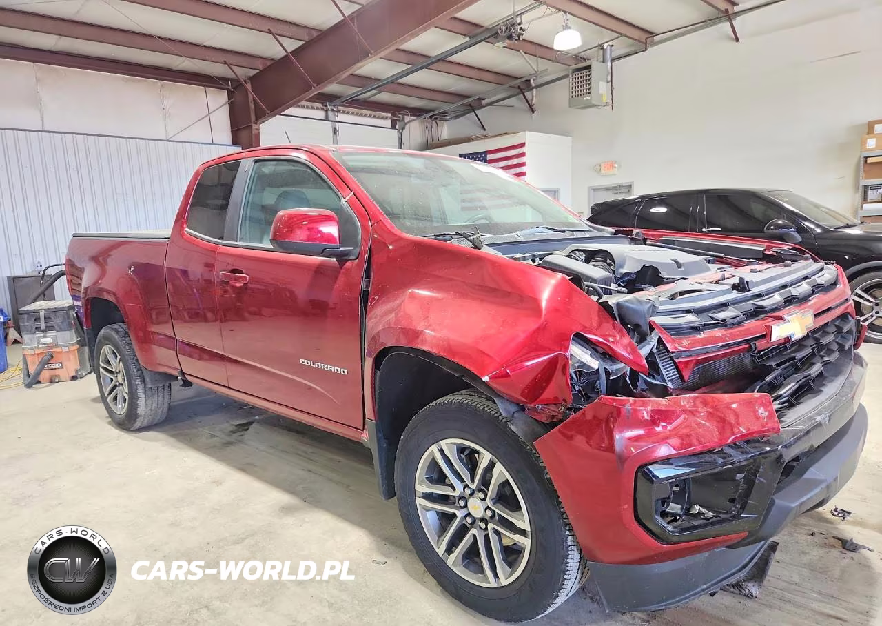 2021 Chevrolet Colorado VIN:1GCHSBENXM1237575 - 4