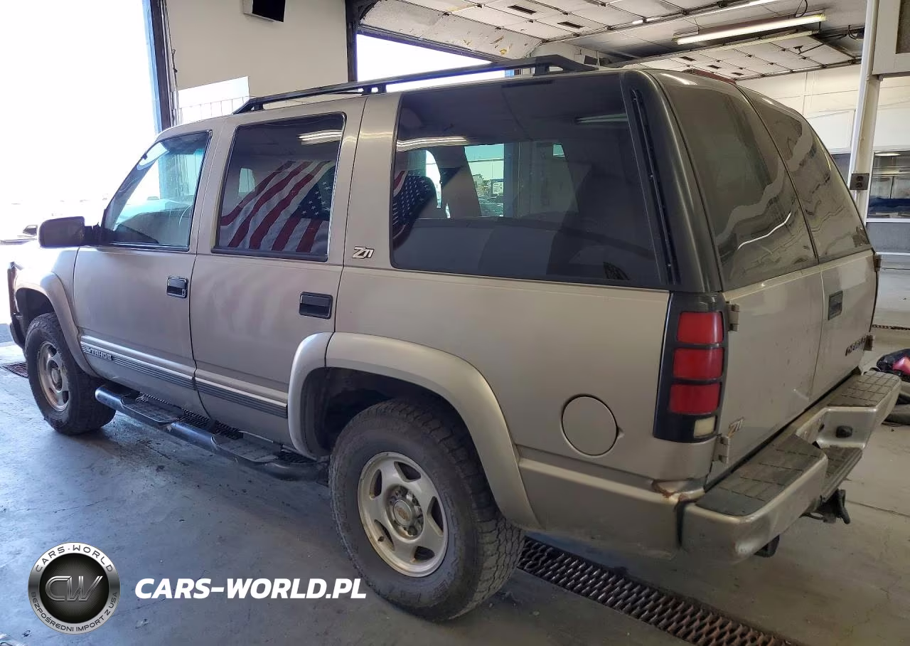 2000 Chevrolet Tahoe K1500 VIN:1GNEK13RXYR185303 - 2