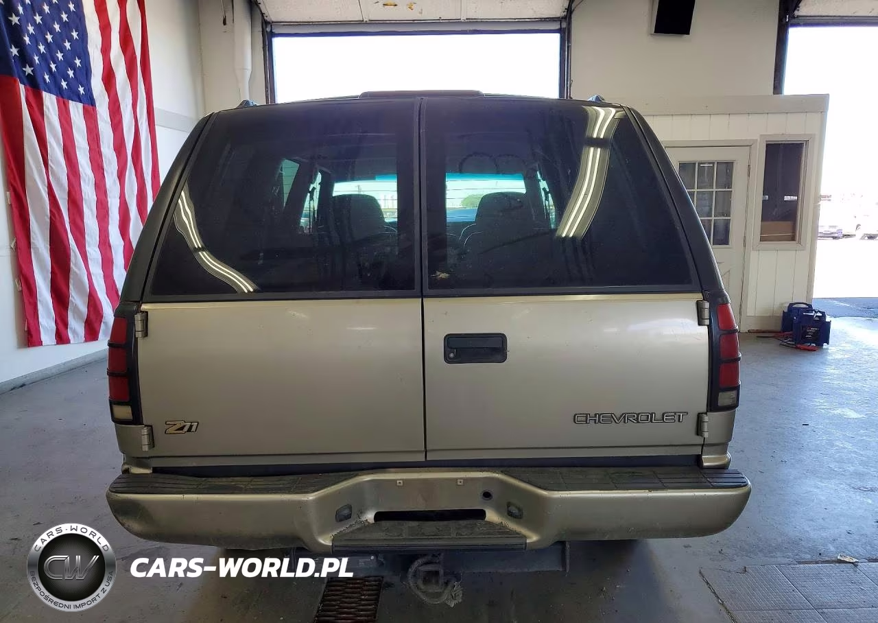 2000 Chevrolet Tahoe K1500 VIN:1GNEK13RXYR185303 - 6